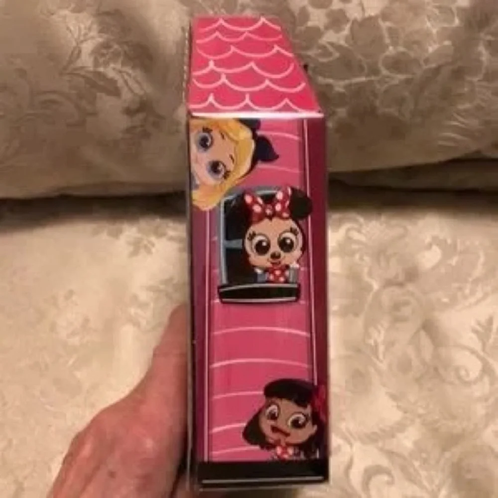 Disney Doorables Playset in Pink, Yellow and Blue